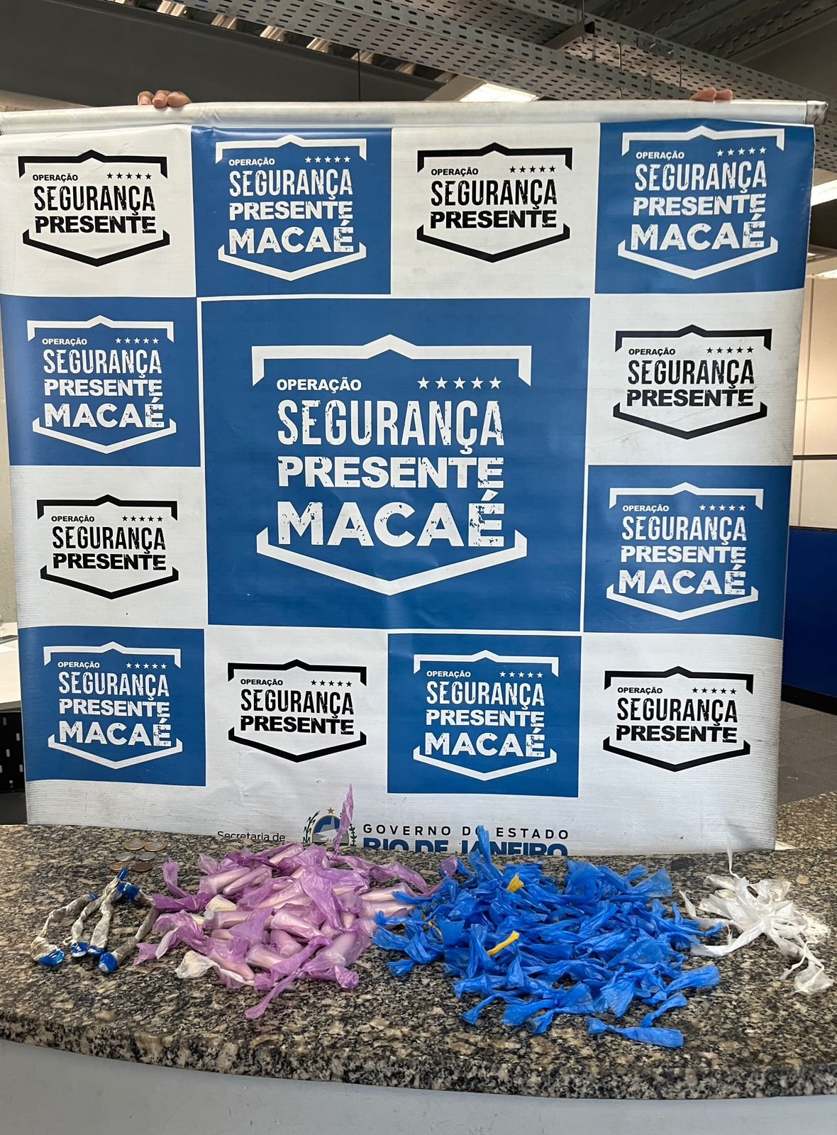Equipe do Segurança Presente apreende diversos materiais entorpecentes em Macaé
