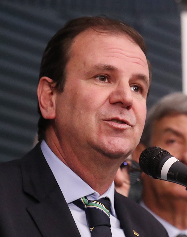 Eduardo Paes lidera disputa pelo governo do Rio, mas enfrenta alta rejeição, aponta pesquisa