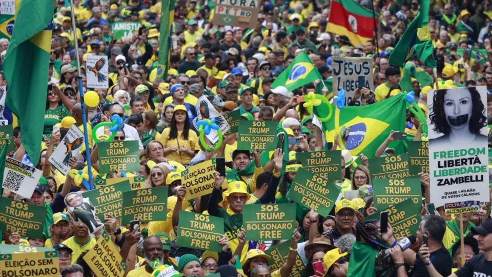 Manifestações de 7 de setembro no Brasil ecoam em jornais dos EUA e da Europa