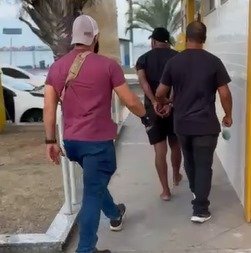 Ação da Polícia Civil prende suspeito de chefiar o tráfico no bairro Visconde