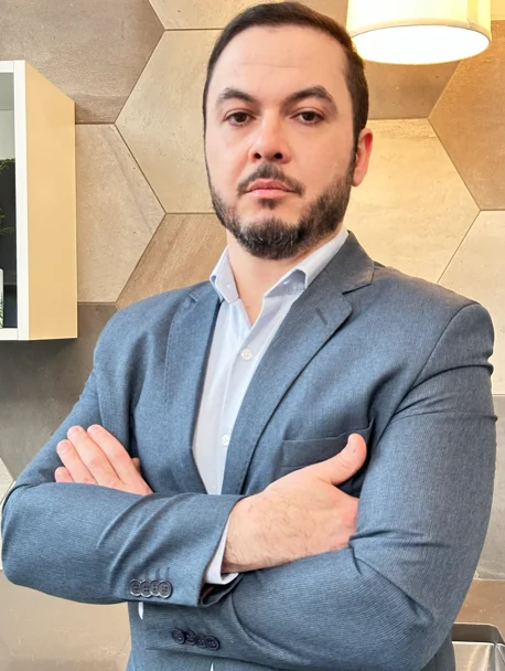 Eficiência na Cozinha Profissional: Como Gestão de Processos e Padronização Elevam a Qualidade Gastronômica